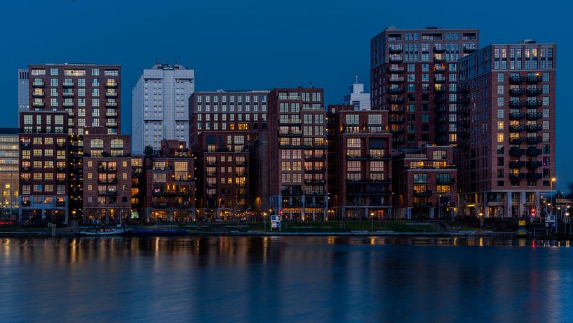 Avondlicht over Little C - Rotterdam van Angelique van Hulst