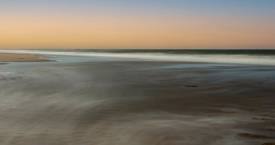 Zeezicht Over De Westerschelde En Noordzee Bij Cadzand-Bad. Van Ellen ...