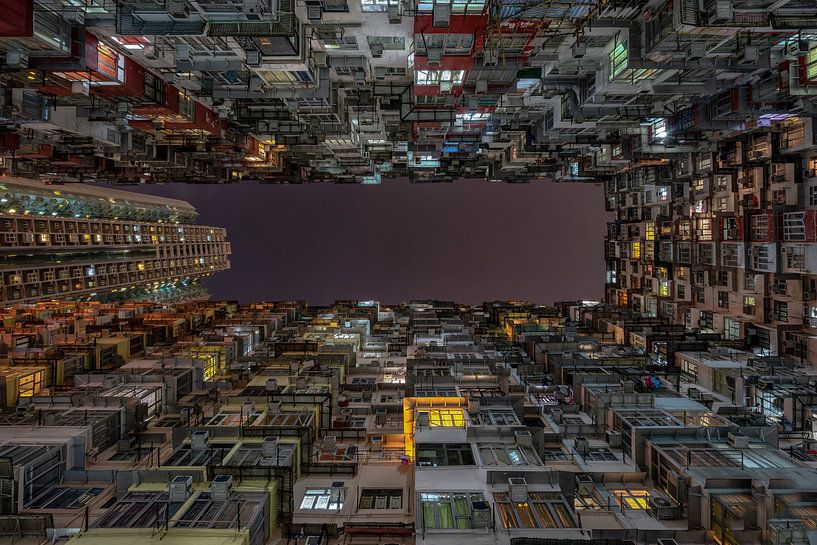 Hong Kong by Mario Calma