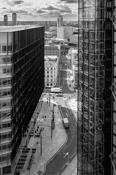 London, a room with a view von Mark de Weger