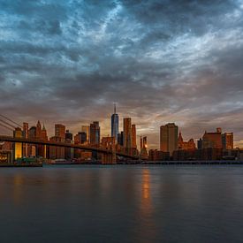 First Light on Manhattan van Teun Ruijters