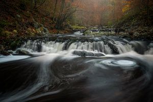 Chute d'eau paisible