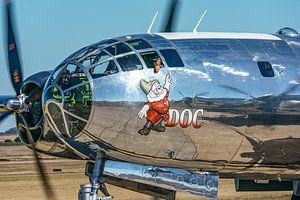 Nahaufnahme der Boeing B-29 Superfortress "Doc".