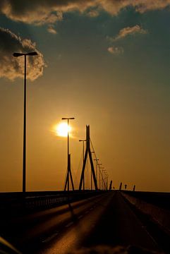 Sunset on the Köhlbrand Bridge by Norbert Sülzner