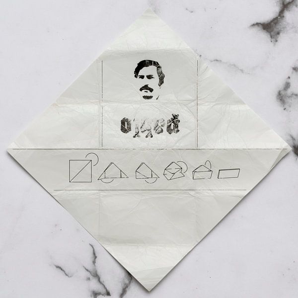 Gnome post Pablo on marble by Floris Kok