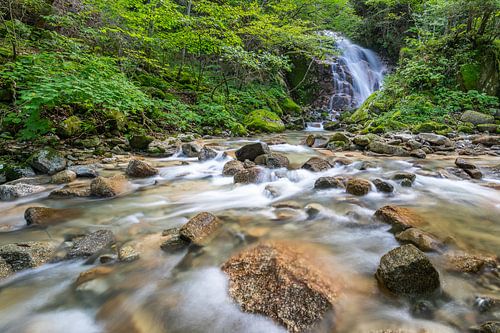 Verborgen watervallen Japan