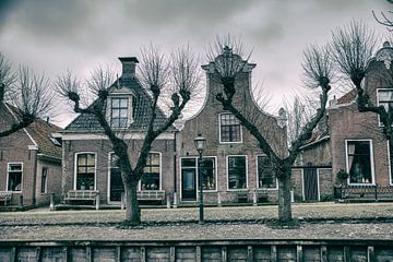 grachtenpanden in Sloten Friesland von anne droogsma