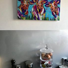 Photo de nos clients: 3 Vaches dans le Pré par Vrolijk Schilderij, sur aluminium