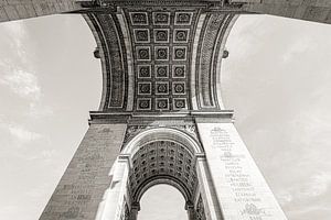 L'Arc de Triomphe de Paris en perspective sur JPWFoto
