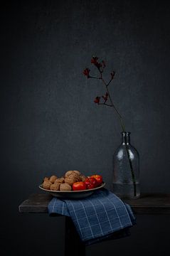 Stillleben mit Nüssen und Früchten von John Goossens Photography