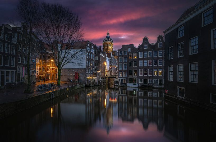 Evening light in Amsterdam by Thomas van de Meeberg