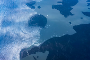The birth of a glacier river