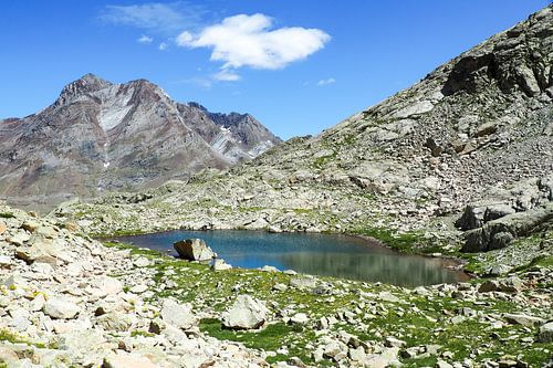 HRP & GR11: wilde Pyreneeën, avontuur en pure bergen. Koop nu indrukwekkende natuurfotografie als canvas of muurschildering - vrijheid op de paden van de Alpenpaden.