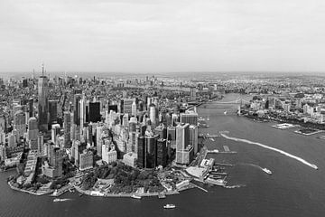 Manhattan, NYC, vue d'hélicoptère, noir et blanc sur Carin du Burck
