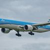 KLM Boeing 777-300ER Passagierflugzeug. von Jaap van den Berg