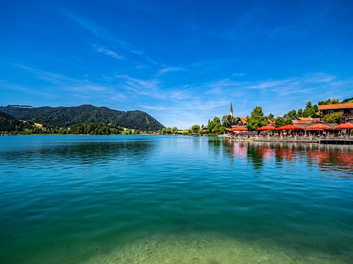 BAVARIA : SCHLIERSEE MET MEERHOTEL