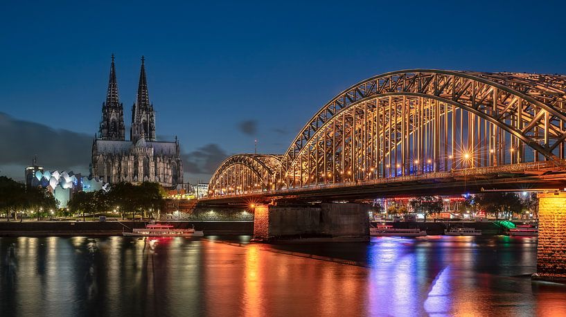 Cologne in the evening by Achim Thomae Photography