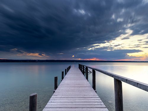 Zonsondergang op de steiger