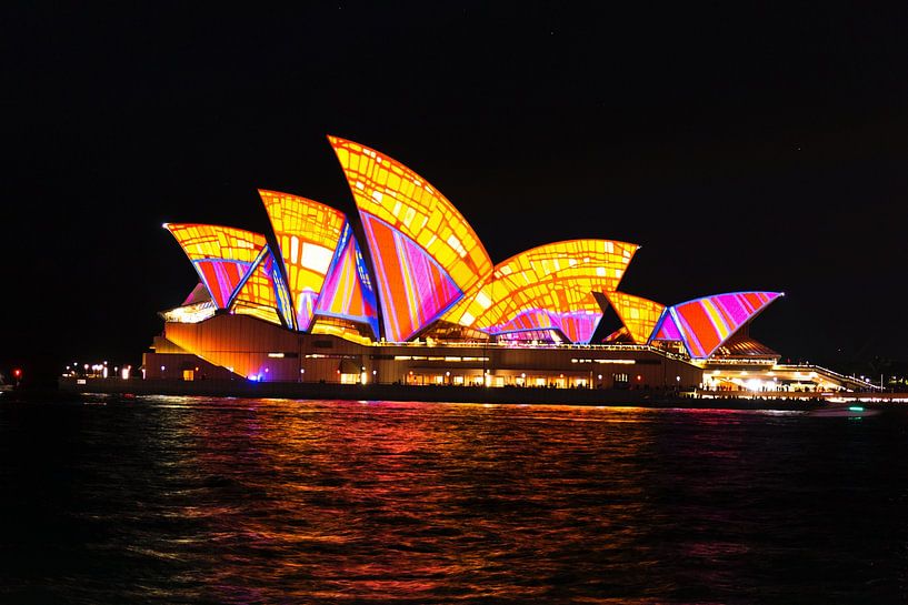 Sydney by Hello Pompoyo