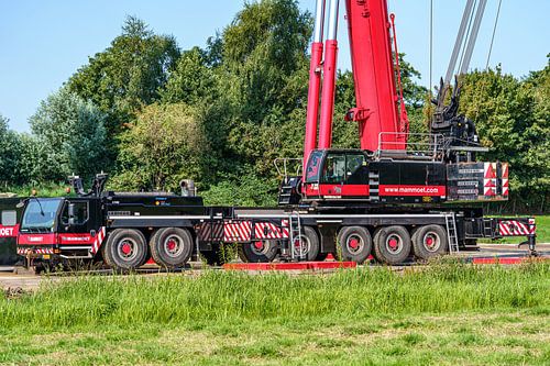 Mammoet mobiele hijskraan: Liebherr LTM 1400-7.1.