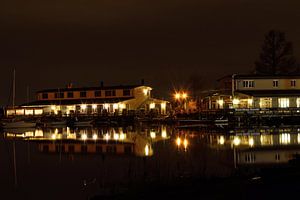  Haven bij nacht