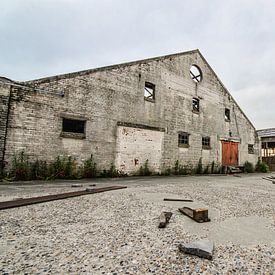 Voormalig betonfabriek Spaansen te Harlingen. van Lisette Breur