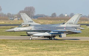 Zwei F-16 der Royal Air Force.