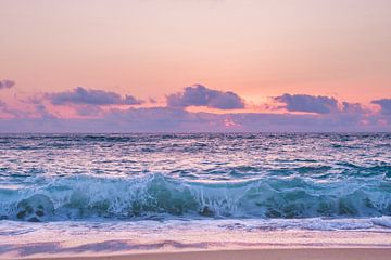 zonsondergang aan de zee van Linda Hanzen