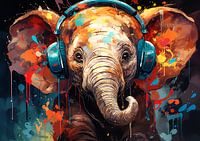 Lustiger kleiner Elefant hört Musik