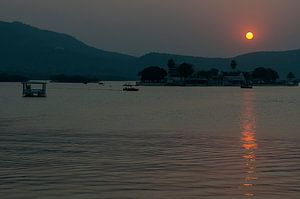 Udaipur: Lake Pichola sur Maarten Verhees