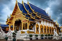 Temple bleu et or richement décoré