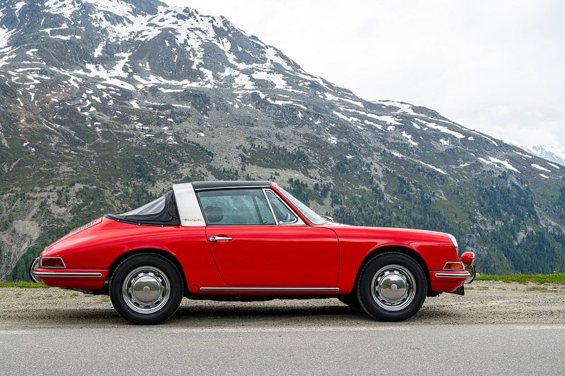 Porsche 912 Targa classic sports car in the Alps by Sjoerd van der Wal Photography