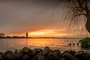 Sonnenuntergang über dem See