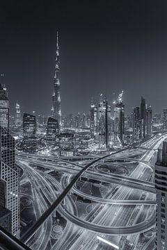 Dubai by Night - Burj Khalifa en Downtown Dubai - 5 van Tux Photography