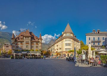 Platz Sebastianplatz mit Café-Terrassen, Brig, Wallis Wallis, Schweiz