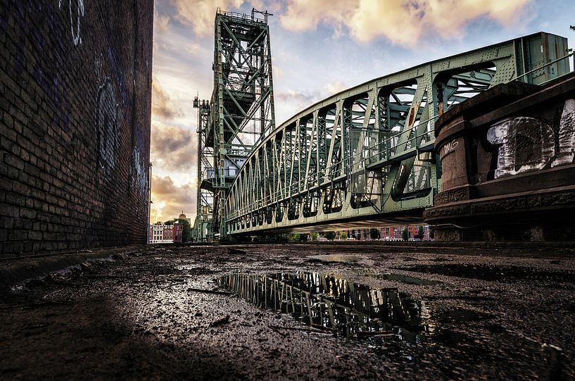 Le Hef pendant les intempéries (pont de Koningshaven) par Prachtig Rotterdam