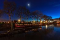 De Noodhaven van Schoonhoven tijdens een blauw uurtje von Stephan Neven Miniaturansicht