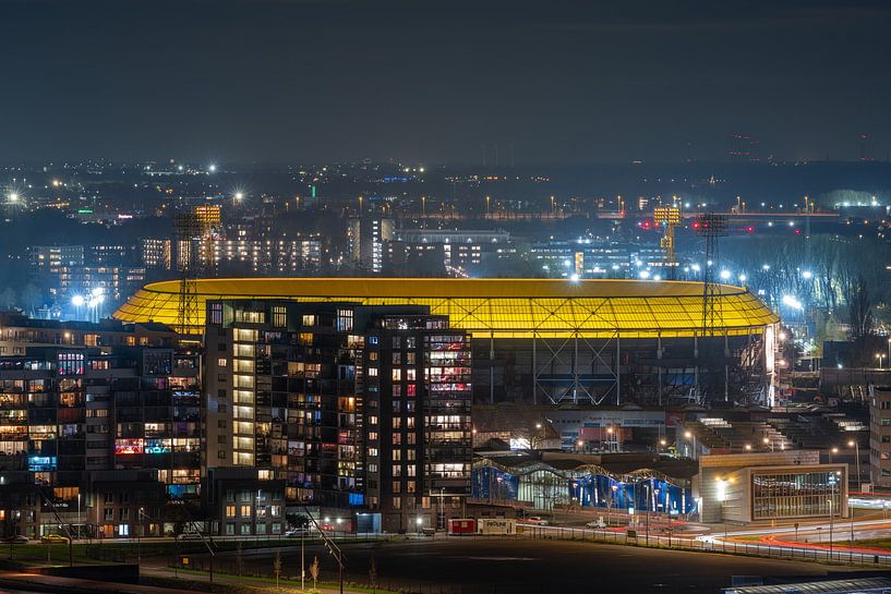 Das prächtige Feijenoord-Stadion De Kuip in Rotterdam mit den Lichtmasten von MS Fotografie | Marc van der Stelt