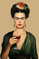 Frida mit Weinglas