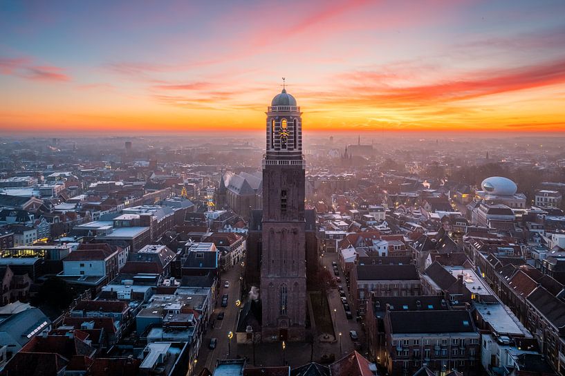 Peperbus Zwolle with sunrise by Thomas Bartelds