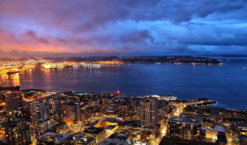 Seattle by Hello Pompoyo