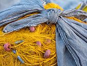 Knöpfe und Fischnetz von Sia Windig Miniaturansicht