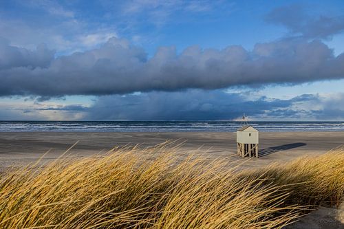 Magical skies around the Dungeon House