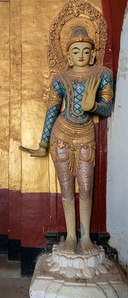 Nyaung-U Township: Ananda Pahto Tempel by Maarten Verhees