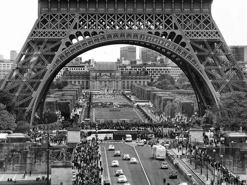Eiffel tower by David Spaans