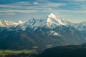 Blick auf den verschneiten Watzmann