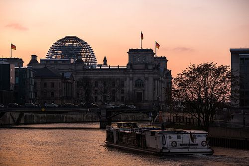 Berlijn Reichstag zonsondergang
