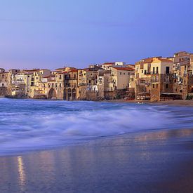 Cefalù Sicilië van Patrick Lohmüller