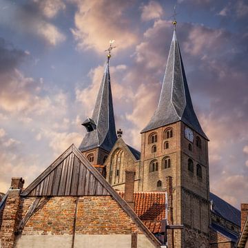 Een vierkante panorama van de Bergkerk in Deventer Overijssel