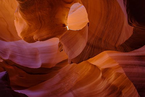 Lower Antelope Canyon